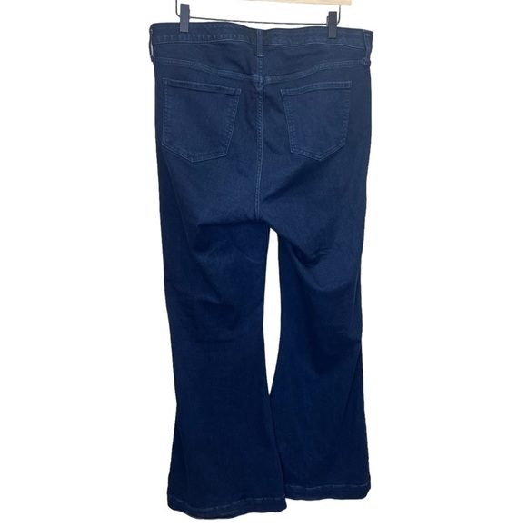 Torrid Sky High Flare Premium Stretch High-Rise Jean Size 12 - Picture 9 of 12